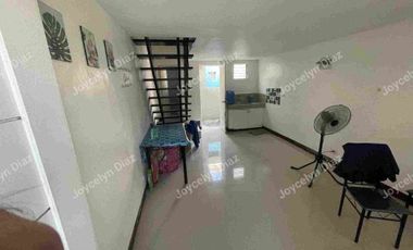 Inner Townhouse with 2 Bedrooms and 1 T&B