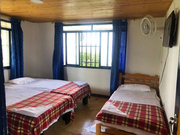SE VENDE O SE PERMUTA FINCA TURISTICA ALCALA VALLE