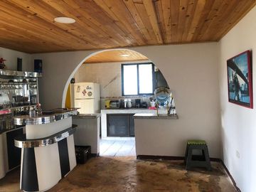 SE VENDE O SE PERMUTA FINCA TURISTICA ALCALA VALLE
