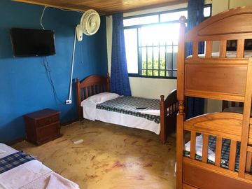 SE VENDE O SE PERMUTA FINCA TURISTICA ALCALA VALLE