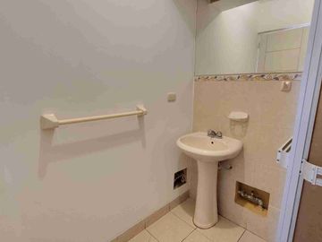 DEPARTAMENTO EN VENTA 81MTS2 + COCHERA + DEPÓSITO