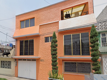 Casa en venta en Nezahualcóyotl