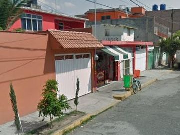 Casa en venta en Nezahualcóyotl
