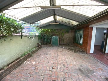 CASA BARRIO LOS TRONCOS