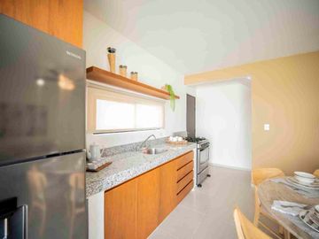 Casa en venta con Recámara en Planta Baja en Caucel