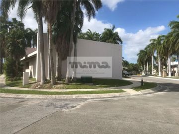 Casa en Venta en Villa Magna, Cancún.