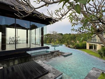 LUXURIOUS CLIFF FRONT VILLA dgn SPECTACULAR OCEAN VIEW di PANTAI BALANGAN / JIMBARAN, BALI