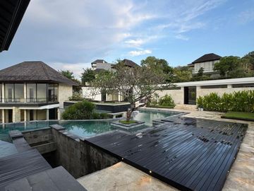 LUXURIOUS CLIFF FRONT VILLA dgn SPECTACULAR OCEAN VIEW di PANTAI BALANGAN / JIMBARAN, BALI