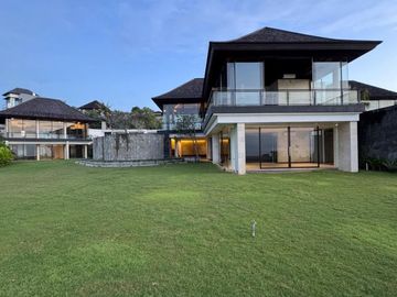 LUXURIOUS CLIFF FRONT VILLA dgn SPECTACULAR OCEAN VIEW di PANTAI BALANGAN / JIMBARAN, BALI