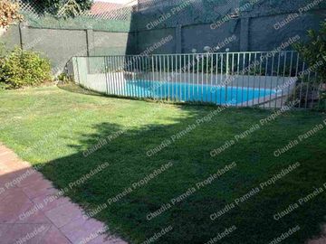 CASA GRANDE Y HERMOSA / ÑUÑOA
