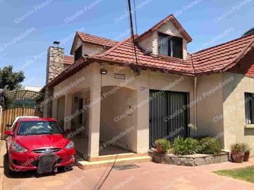 CASA GRANDE Y HERMOSA / ÑUÑOA