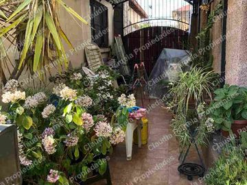 CASA GRANDE Y HERMOSA / ÑUÑOA