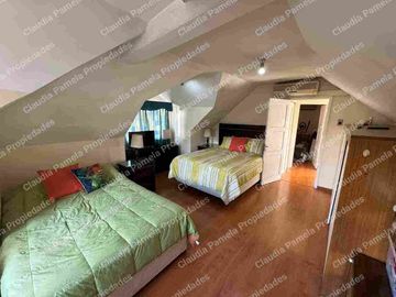 CASA GRANDE Y HERMOSA / ÑUÑOA