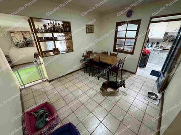 CASA GRANDE Y HERMOSA / ÑUÑOA