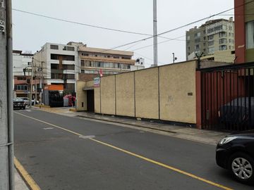 VENTA DE CASA A PRECIO DE TERRENO EN SAN MIGUEL...