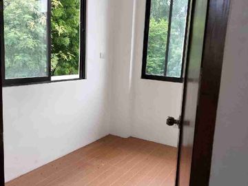Single Detached House and Lot for Sale