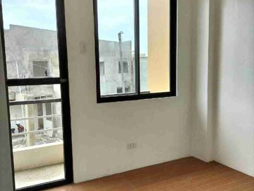 Single Detached House and Lot for Sale