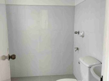 Single Detached House and Lot for Sale