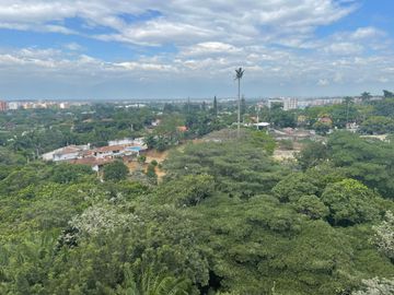 Venta Pen house en ciudad jardin Cali