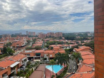 Venta Pen house en ciudad jardin Cali