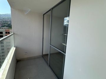 Apartamento para estrenar en Robledo, Pilarica – Medellín, piso alto con parqueadero