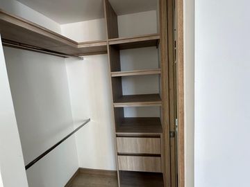Apartamento para estrenar en Robledo, Pilarica – Medellín, piso alto con parqueadero