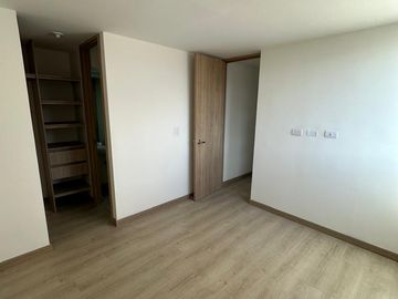 Apartamento para estrenar en Robledo, Pilarica – Medellín, piso alto con parqueadero
