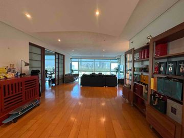 For Rent/Lease: Pacific Plaza Towers BGC