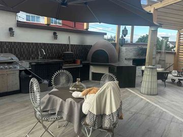 Venta casa campestre moderna con piscina en MIRAVALLE 2