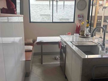 Venta casa campestre moderna con piscina en MIRAVALLE 2