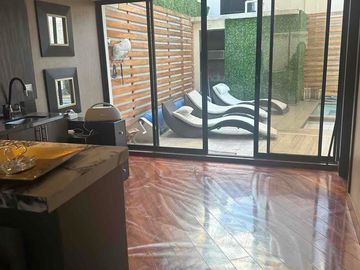 Venta casa campestre moderna con piscina en MIRAVALLE 2