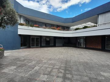 Venta departamento en Conjunto Privado, cerca Colegio de América