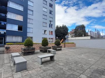 Venta departamento en Conjunto Privado, cerca Colegio de América