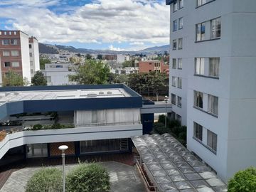 Venta departamento en Conjunto Privado, cerca Colegio de América