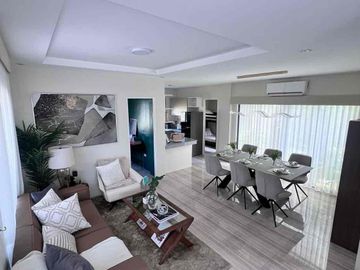5 Bedrooms, 3 Toilet & Bath with attic/ for sale in Laguna