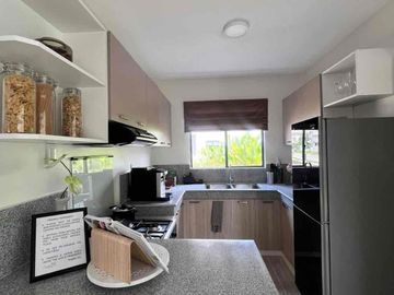 5 Bedrooms, 3 Toilet & Bath with attic/ for sale in Laguna