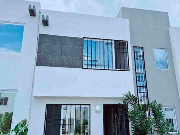 CASA EN VENTA A 15 MINUTOS DE CU BUAP