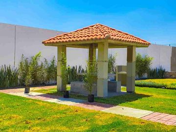 CASA EN VENTA A 15 MINUTOS DE CU BUAP