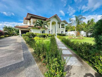 HOUSE AND LOT WITH SWIMMING POOL FOR SALE SEAVIEW IN PANGLAO ISLAND OF BOHOL
