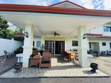 HOUSE AND LOT WITH SWIMMING POOL FOR SALE SEAVIEW IN PANGLAO ISLAND OF BOHOL