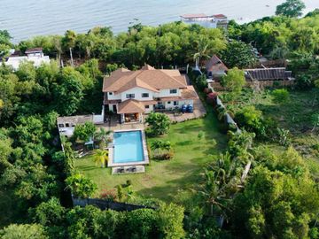 HOUSE AND LOT WITH SWIMMING POOL FOR SALE SEAVIEW IN PANGLAO ISLAND OF BOHOL