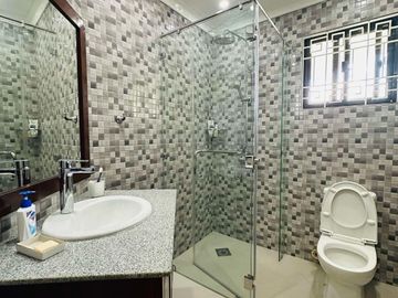 HOUSE AND LOT WITH SWIMMING POOL FOR SALE SEAVIEW IN PANGLAO ISLAND OF BOHOL