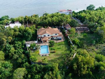 HOUSE AND LOT WITH SWIMMING POOL FOR SALE SEAVIEW IN PANGLAO ISLAND OF BOHOL
