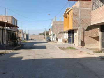 Oportunidad: Terreno con construcción en venta en La Florida IV, Subtanjalla