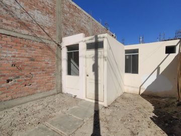 Oportunidad: Terreno con construcción en venta en La Florida IV, Subtanjalla