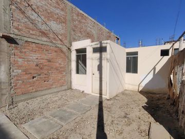 Oportunidad: Terreno con construcción en venta en La Florida IV, Subtanjalla