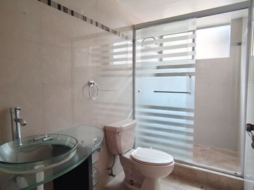 Departamento en Venta – 4 Recámaras, Excelente Ubicación, Ideal para Familias o Inversionistas