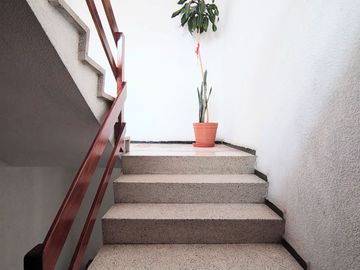 Departamento en Venta – 4 Recámaras, Excelente Ubicación, Ideal para Familias o Inversionistas