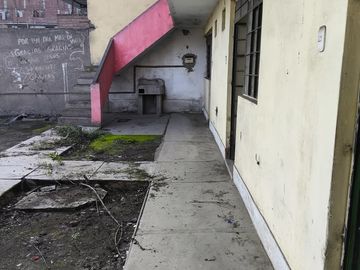 Venta de terreno con potencial en Campoy