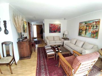Casa en Exclusivo Condominio El Bayo 12.400 UF